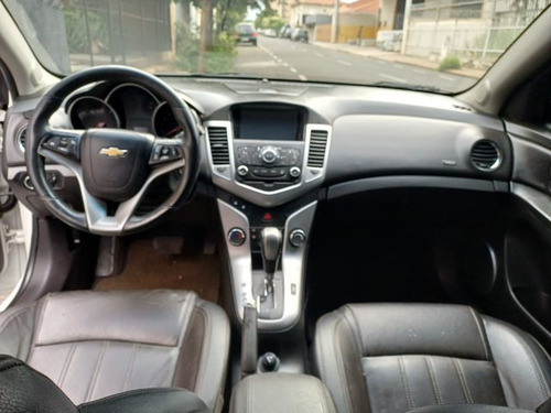 Chevrolet Cruze Cruze 1.8 LT 16V FLEX 4P AUTOMÁTICO