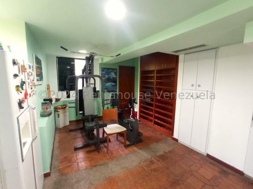 Julio Latouche 24-25576 Apartamento En Alquiler Las Chimeneas Valencia, Comodidad, Confort, Con Su Doble Anillo De Seguridad, Vigilancia Las 24 Horas.