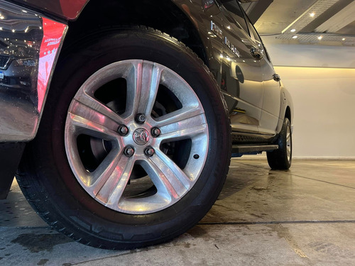 RAM 1500 5.7 Laramie Atx V8