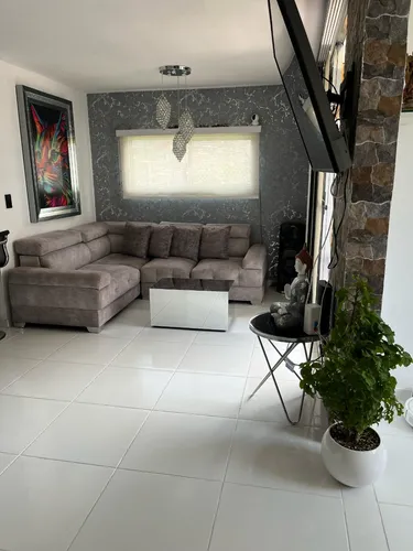 Venta De Apartamento En Madera Con Excelentes Acabados