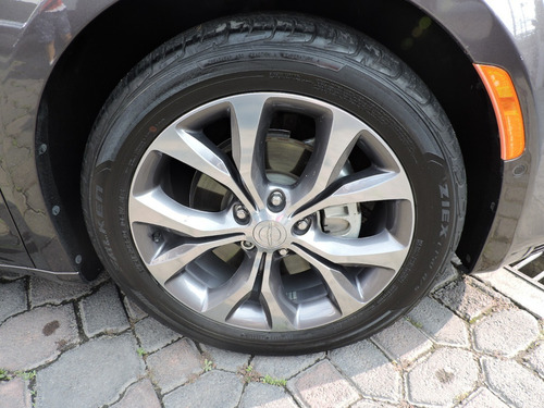 Chrysler Pacifica Limited Platinum Mod 2018