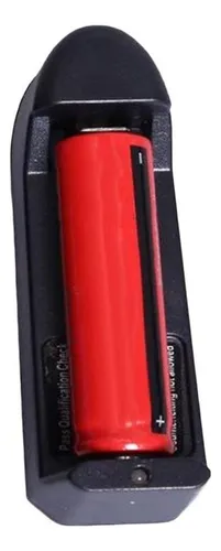 X10 Cargador Inteligente Baterias Recargables 18650 / 004106