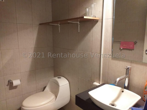 Imagen 5 de 12 de Local En Venta En Las Mercedes (mg) 58 424 280 09 21