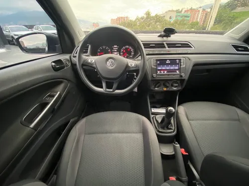 Volkswagen Voyage 1.6 Comfortline