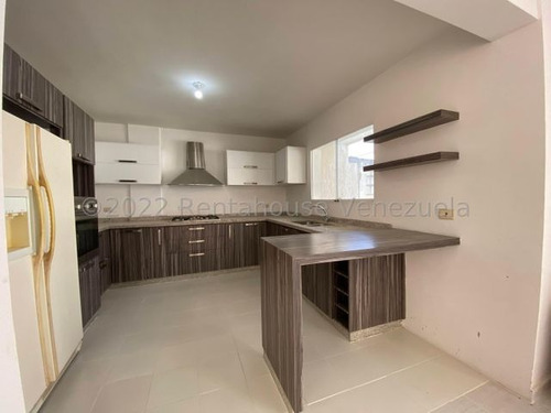Imagen 28 de 30 de Casa En Alquiler Cabudare Intercomunal #22-27211 Zegm 0414-7907176