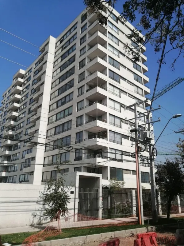 Imagen 1 de 20 de Amplio Departamento En Venta 1d 1b + Estacionamiento
