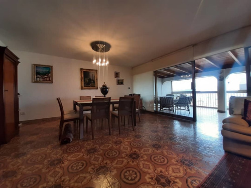 Imagen 3 de 25 de Se Vende Casa 430m2 5h+s/6b/8p Colinas De Santa Monica 5387