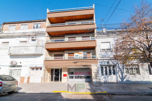 Imagen 2 de 25 de Semipiso Con Balcon Terraza Al Frente A Estrenar