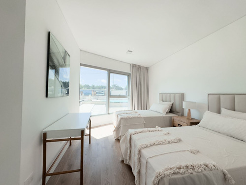 Trump Tower En Venta 2 Dormitorios - Punta Del Este Brava