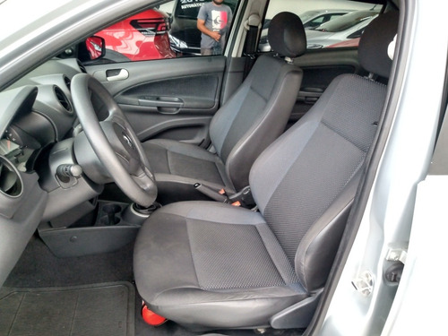Volkswagen Gol 2015 1.0 Trendline Total Flex 5p
