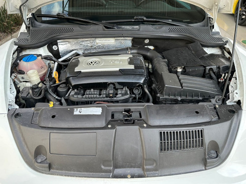 Volkswagen Beetle 2.0 R-line At
