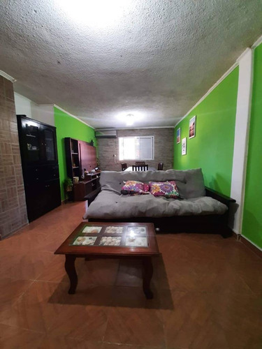 Rgto 12 De Infantería ,dpto.3 Dormitorios En Venta - B° Las 