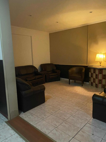 Edificio Comercial En Venta - 7 Oficinas 2 Baños - Cocheras - 477mts2 - Dolores