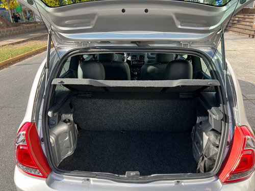 Renault Clio 1.2 Mío Expression Pack Ii Ab