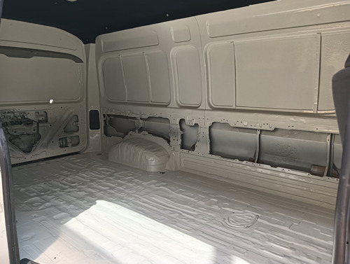 Toyota Hiace SUPER LARGA TM