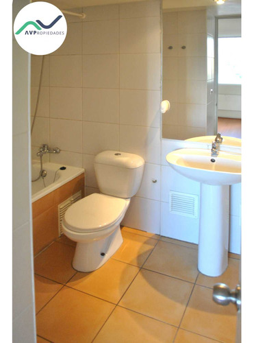 Arriendo Depto Japonés 1d En Metro Baquedano (105434)