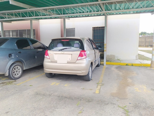 Imagen 10 de 11 de Apartamento Res. La Paz Urb. Las Quintas Naguanagua Foa-2483 Marisol 04244923040