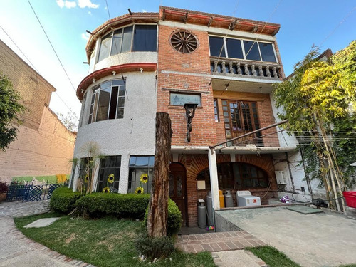 Casa En Venta En Lomas Del Bosque