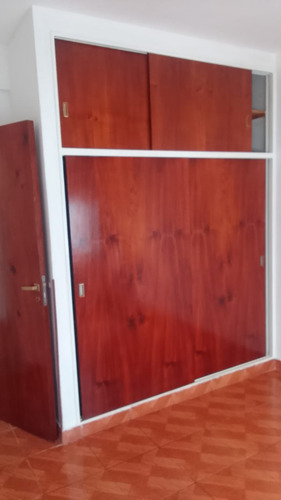 Coqueto, Luminoso Y Muy Comodo 2 Ambientes Interno En Lanus