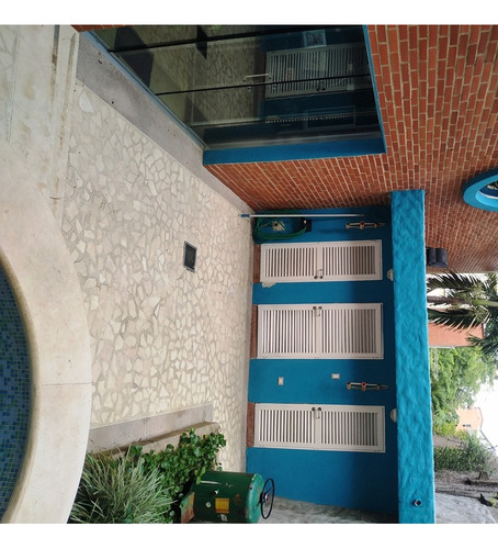 Moderno Tonw House Y Comodo En Zona Norte Sector Mañongo Focus Vende Cr