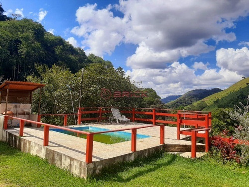 Imagem 2 de 23 de Propriedade Com 120 Mil M² De Área Em Teresópolis. - St00188 - 69390058