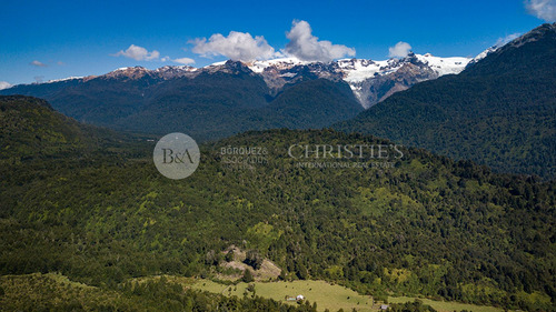 Imagen 24 de 25 de 21609 - Fundo Valle Escondido, Yelcho Chico