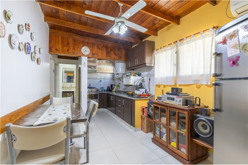 Imagen 5 de 21 de Casa En Ph 3 Dormitorios C Depto Venta La Plata