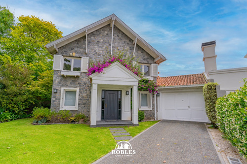 Casa - Chalet En Venta En Mar Del Plata