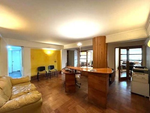 Amplia Oficina 6 Privados; Centro De Temuco (74296)