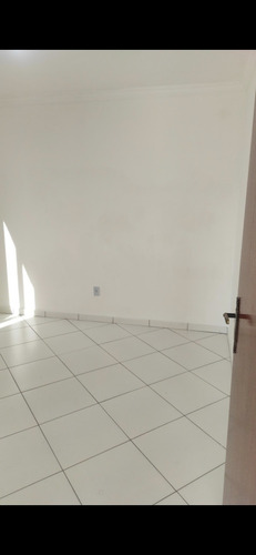 Vendo Apartamento Com Piscina