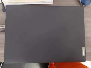 Laptop Lenovo Ideapad S145 14ast Amd A4 8gb Ram 1tb Dd Más Mochila