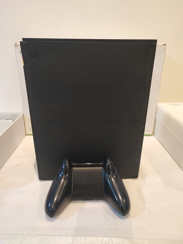 Xbox One S 1tb Edição Limitada Roxo Completo Serial Batendo (Recondicionado)