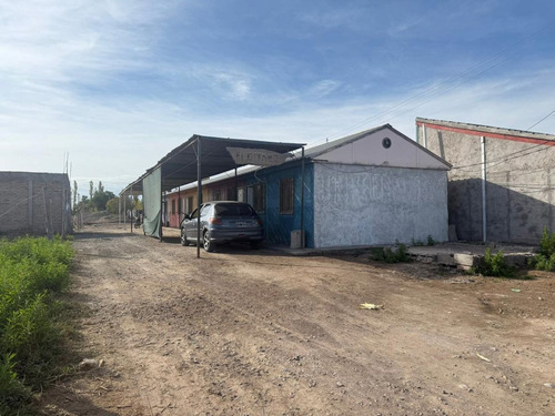 Venta Complejo De 5 Departamentos En Media Agua