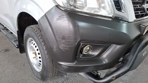 Nissan NP300 2.5 DOBLE CABINA SE AC PAQ SEG