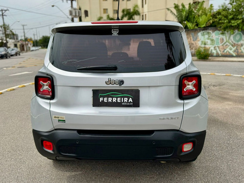 Jeep Renegade 1.8 16V Flex Sport 4P Automático