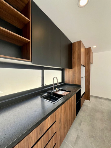 Casa En Zibatá 205m2 Construcción, Frente A Parque. Ig