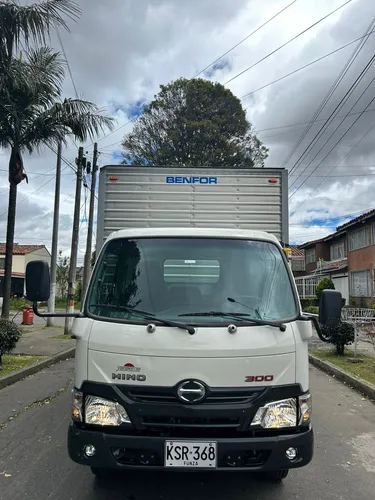 Hino Xzu-640l 4.0 Mt Diesel Furgón
