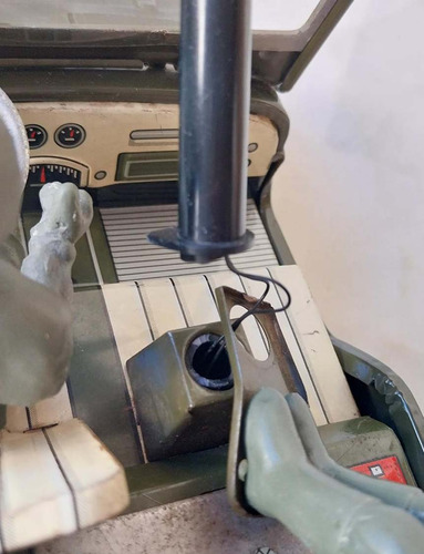 Brinquedo De Lata Gipe Militar T.n Japonês - Não Funciona (Usado)