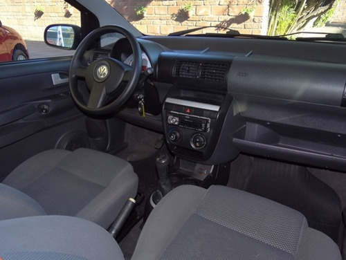 Imagem 6 de 8 de Volkswagen Fox Trend