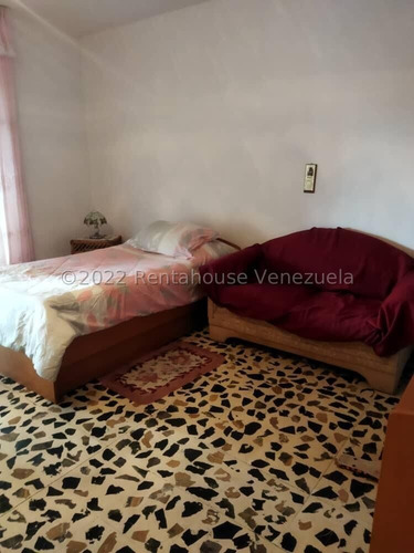Imagen 6 de 19 de Ls Vende Pend House Los Palos Grandes 22-28171