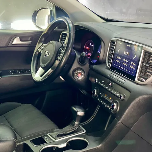 Kia Sportage Desire hybrid