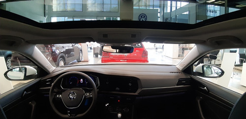 Imagen 8 de 16 de Volkswagen Vento 1.4t Highline Md