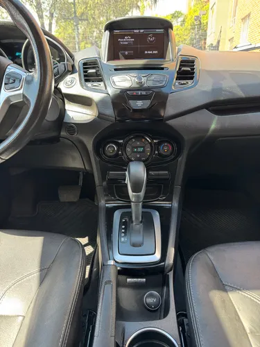 Ford Fiesta 1.6 Hatchback Titanium