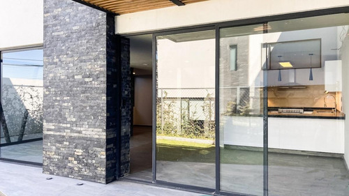 Imagen 8 de 22 de Casa En Venta En Lomas De Vistahermosa