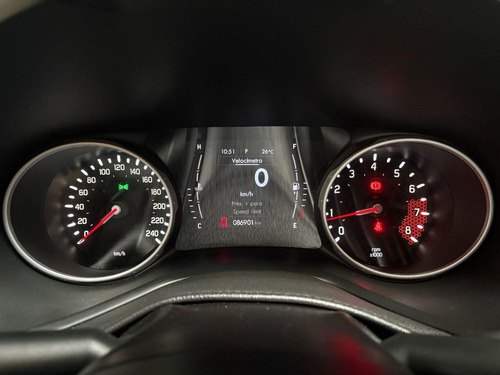 Fiat Toro Freedom 1.8 At6