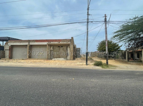 Imagen 4 de 8 de Excelente Local En Venta Ubicado En La Avenida Ollarvides De La Puerta Maraven, Punto Fijo