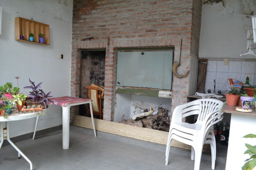 Imagen 18 de 23 de Casa De 5 Amb. Con Parque En Ramos Mejia