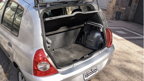 Renault Clio 1.2 Authentique Pack Ii 75cv