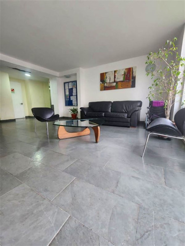 Departamento En Venta De 1 Dorm. En San Miguel