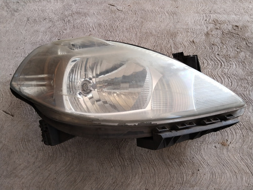 Faro Delantero Derecho Nissan Tiida C/d 2008-2017 